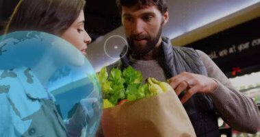 Kafkas çifti alışverişi üzerine ikonlarla veri işleme animasyonu. Küresel alışveriş, iş, bağlantılar, hesaplama ve veri işleme kavramı dijital olarak oluşturulmuş video.