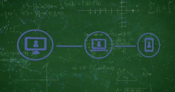 Animacja Sieci Ikon Mediów Nad Równaniami Matematycznymi Tablicy Sieć Dane — Wideo stockowe