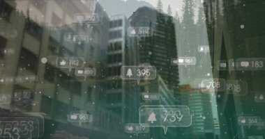 Şehir manzarası üzerinde sosyal medya simgeleri. küresel sosyal medya, iletişim, dijital arayüz, teknoloji ve ağ konsepti dijital olarak oluşturuldu.