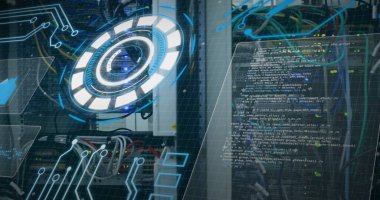 Bilgisayar kabloları üzerinden veri işleme görüntüsü. bilgisayarlar, ağ, veri işleme, teknoloji ve dijital arayüz kavramı dijital olarak oluşturuldu.