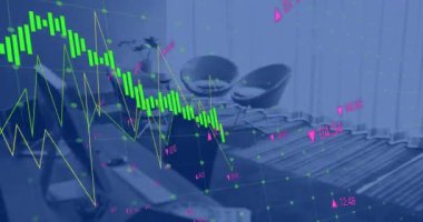 Boş ofislerdeki sandalyeler üzerinde finansal veri işleme animasyonu. Küresel finans, iş, bağlantılar, hesaplama ve veri işleme kavramı dijital olarak oluşturulmuş video.