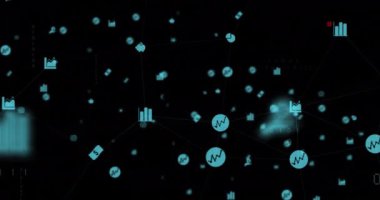 Siyah arkaplanda simgelerle ağ üzerinden dijital veri işleme animasyonu. Dijital olarak oluşturulmuş küresel bağlantılar, hesaplama ve veri işleme kavramı.
