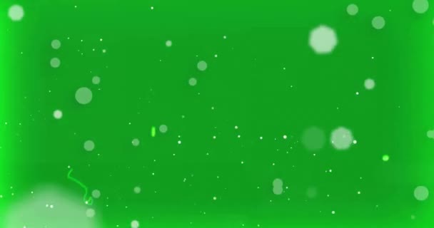 Animation de taches lumineuses sur interférence sur fond vert. Lumière, couleur, mouvement et concept d'arrière-plan vidéo générée numériquement.