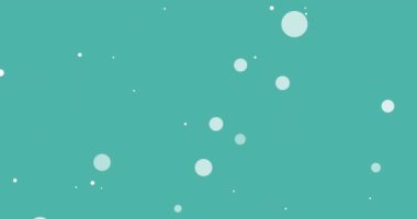 Yeşil arka plana düşen beyaz lekelerin canlandırması. Soyut arkaplan, şablon ve doku kavramı dijital olarak oluşturulmuş video.