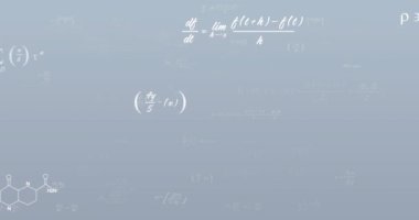 Gri arkaplan üzerinde matematiksel denklemlerin animasyonu. Veri, matematik, eğitim, araştırma, bağlantı, işleme ve iletişim, dijital olarak oluşturulmuş video.