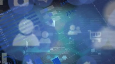 Medya simgeleri üzerinde şema ve veri işleme animasyonları. Küresel teknoloji ve dijital arayüz konsepti dijital olarak oluşturulmuş video.