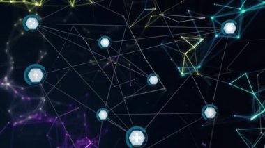 Karanlık arkaplandaki simgelerle bağlantı ağının animasyonu. Küresel finans, iş, bağlantılar, hesaplama ve veri işleme kavramı dijital olarak oluşturulmuş video.