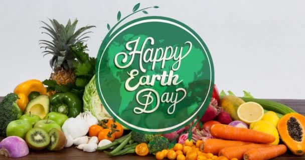 Animación Texto Feliz Día Tierra Sobre Verduras Frutas Celebración Ecología — Vídeos de Stock