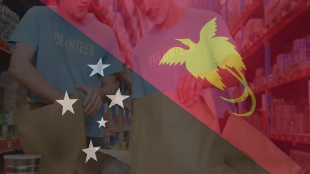 Animation Drapeau Papa Nouvelle Guinée Sur Les Volontaires Masculins Caucasiens — Video