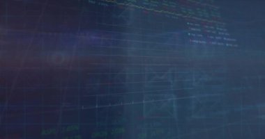 Karanlık arka planda tarama ve veri işleme animasyonları. Küresel finans, iş, bağlantılar, hesaplama ve veri işleme kavramı dijital olarak oluşturulmuş video.