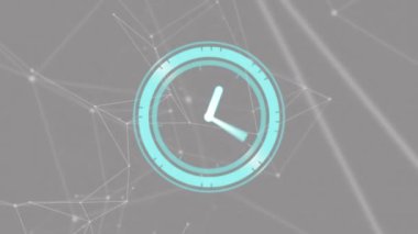 Gri arkaplanda saat ve veri işleme animasyonu. Küresel finans, iş, bağlantılar, hesaplama ve veri işleme kavramı dijital olarak oluşturulmuş video.