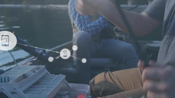Анімація Мережі Язків Іконами Над Кавказькими Друзями Чоловіками Ловлять Рибу — стокове відео