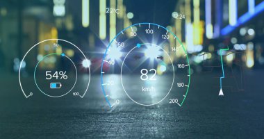 Şehrin üzerinde çalışan elektrikli araba hız göstergesi görüntüsü. Küresel elektrikli araba seyahati, iş dünyası, finans, bilgisayar ve veri işleme kavramı dijital olarak oluşturulmuş görüntü.