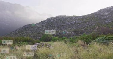 Yürüyüş yapan çiftlerin etrafta gezinen sosyal simgelerle nişan yaparken rozetleri kaybolduktan sonra. Macera, açık hava, keşif, fitness, dijital, teknoloji, manzara