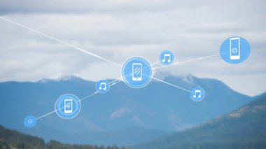 Manzara üzerindeki noktalarla bağlantı ağının animasyonu. Küresel ağlar, bağlantılar, seyahat ve doğa konsepti dijital olarak oluşturulmuş video.