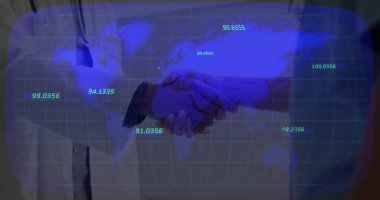 Klinikte beyaz önlük steteskopu ve harita örtüsüyle el sıkışan doktor ve işletme yöneticisi. Profesyonel, işbirliği, analitik, yenilik, sağlık, girişim, teknoloji
