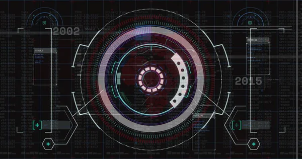 Merkezi dairesel arayüz eşmerkezli halkalar ve kod akışlarıyla ızgara üzerinde dönüyor. Fütürist, veri görselleştirme, ui tasarımı, dijital teknoloji, siber arayüz, soyut