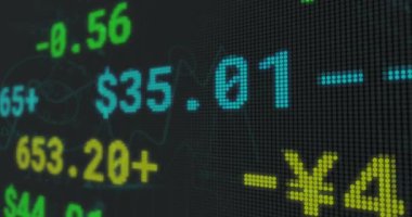 Siyahi arkaplan üzerinden finansal verilerin animasyonu. Ekonomi, finans ve teknoloji konsepti dijital olarak oluşturulmuş video.