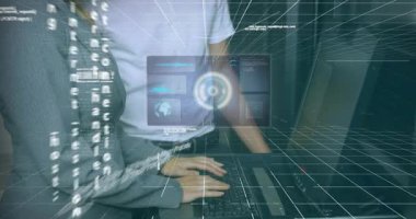 Kapsam taraması animasyonu, beyaz tenli erkek ve kadının bilgisayar sunucusunu tamir etmesi. küresel hesaplama ve veri işleme kavramı dijital olarak oluşturulmuş video.