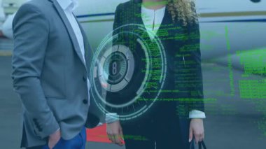 Kafkas iş adamları ve uçaklar üzerinde geri sayım ve veri işleme ile kapsamın animasyonu. küresel iş, seyahat ve veri işleme kavramı dijital olarak oluşturulmuş video.