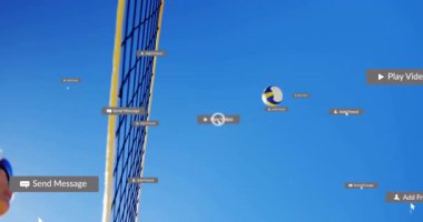 Top çapraz ağı, oyuncuların voleybol topları arasında yüzen teknik güncellemeleri temsil eden yapay zeka etiketlerine neden oluyor. Spor, eğlence, açık hava, spor, rekabet, canlı, dinamik