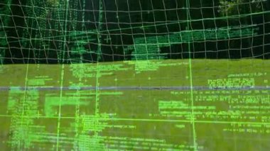 Spor sahasında kalecinin nabzı atıyor. Yuvarlanan futbol topuna karşı atlıyor, top ağlara giriyor. Futuristik, dijital, atletik, açık hava, teknoloji, hareket, eylem