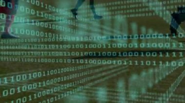 Spor analitiği ikili kaplama taraması açılışı yapan saldırgan defansı geçerek kaleye doğru ilerliyor. Dijital, spor, modern, rekabet, strateji, hareket, teknoloji