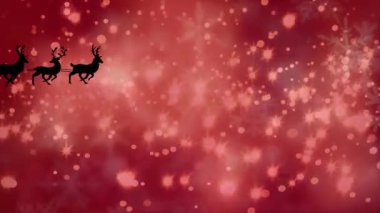 Kırmızı zemine yağan karlar üzerinde ren geyiği olan Noel Baba 'nın kızakta canlandırması. Noel, kutlama ve gelenek konsepti dijital olarak oluşturuldu.