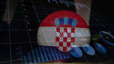 Şebeke, çizelgeleri Hırvat armasının ayak vuruşlarından yuvarlandığı futbol topu olarak gösteriyor. Futuristik, veri görselleştirme, spor analitiği, performans, dijital arayüz, teknoloji, hareket