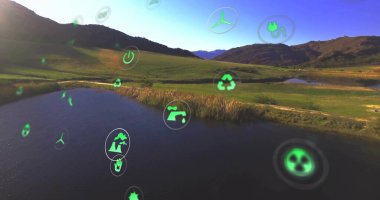 Yüzen yeşil ekolojik ikonlar kırsal gölet ve çimenli tepelerde sürükleniyor, enerji sembolleri gösteriyor. Sürdürülebilirlik, yenilenme, koruma, doğal, çevre dostu, çevre