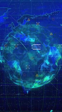 Dünya üzerinde veri işleme ile birlikte dünya haritasının animasyonu. Küresel teknoloji, bilgisayar ve dijital arayüz kavramı dijital olarak oluşturulmuş video.