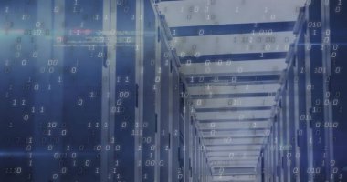 Veritabanı koridoru sunucu raflarıyla kaplı, aydınlatma altında yanıp sönen LED 'lerle yama kabloları gösteriliyor. Teknoloji, altyapı, siber güvenlik, ağ, dijital, endüstriyel, fütürist