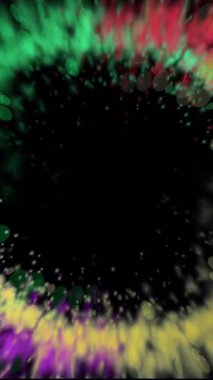 Renkli ışık yollarının animasyonu ve siyah arkaplanda daireler oluşturan noktalar. Soyut arkaplan, ışık ve hareket kavramı dijital olarak oluşturulmuş video.