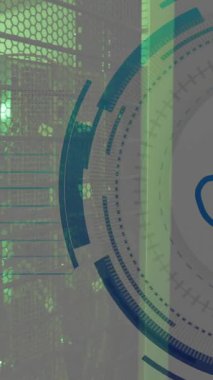 Sunucu odasının üzerinde bulut ve asma kilit ikonu ile tarama alanının animasyonu. Küresel teknoloji, bilgisayar, çevrimiçi güvenlik ve dijital arayüz kavramı dijital olarak oluşturulmuş video.