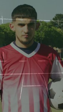 Kafkas erkek futbolcu üzerinde veri işleme animasyonu. Spor ve rekabet konsepti dijital olarak oluşturulmuş imaj.