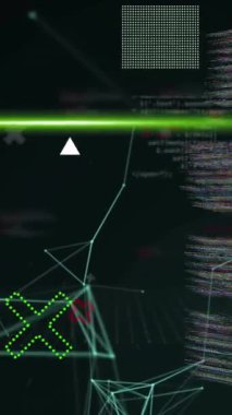 Ağ üzerinden dönen şekillerin ve sarı tarayıcı ışınlarının animasyonu ve siyaha işlenen veri. Bağlantı, veri, ai, işleme, dijital arayüz ve iletişim, dijital olarak oluşturulmuş video.