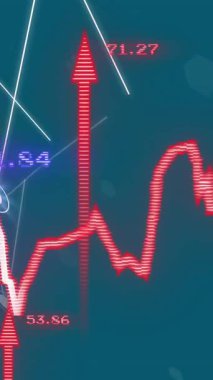 İletişim ağının üzerinde yukarı doğru mavi ve kırmızı oklarla kırmızı grafiğin animasyonu. Veri, iş, istatistik, dijital arayüz ve küresel iletişim, dijital olarak oluşturulmuş video.