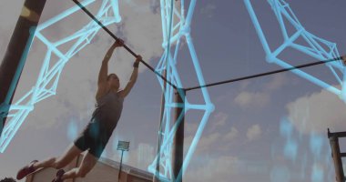 Barfiks çekme çubuğu, atletik kadın açık hava spor salonunda askıya alınmış, mavi kaplama, fotokopi alanı. Fitness, power, outdoor, urban, active, wellness, sport