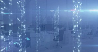 Açık planlı ofisi cam paneller ve çalışma yerleriyle kaplayan mavi veri sütunları. Teknoloji, yenilik, fütürizm, çalışma alanı, dijital, iç mekan, modern