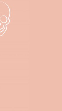 Pembe arka planda düşen kafataslarının animasyonu. Cadılar bayramı geleneği ve dijital olarak oluşturulan kutlama konsepti.