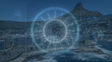Bir saniyelik gecikmeden sonra, kıyı kenti tarama verilerinde dairesel HUD grafiği zayıflıyor ve titreşiyor. Kıyı, kentsel, hava, teknoloji, fütürizm, arayüz, mimari