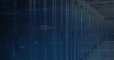 Izgara örtüsü başlatılıyor, devreler kayıyor ve panel darbeleri dönüyor görselleştirme veri akışı. Teknoloji, siber güvenlik, yenilik, dijital, analitik, ağ, fütürist