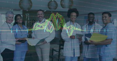 Ayakta duran takım, önlük giyip salonda steteskoplarla dalga boyu veri örtüsü tutuyor. İşbirliği, profesyonellik, takım çalışması, sağlık, analitik, yenilik, modern