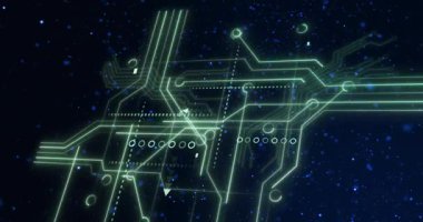 Parıldayan neon-yeşil devreler çizgileri uzatıyor, kayan oklar, veri akışı için ağı yeniden yapılandırıyor. Teknoloji, dijital, yenilik, bağlantı, fütürizm, siber, soyut