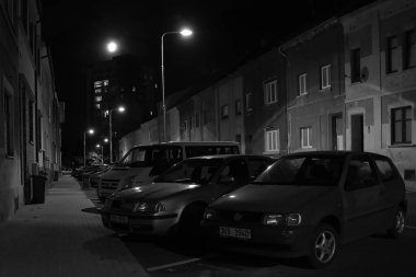 Chomutov, Çek Cumhuriyeti - 28 Temmuz 2020: Safarikova Caddesi üzerindeki ay