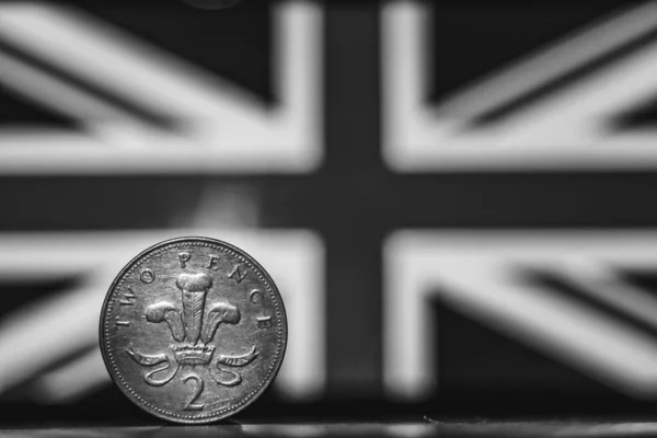 British Coin Pence 2001 Monochrome Isolated United Kingdom Flag Background — Stock Photo, Image