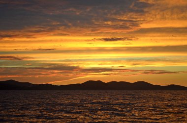 Zadar 'da (Hırvatistan) şaşırtıcı gün batımı (gün doğumu))