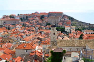 Dubrovnik 'teki (Hırvatistan) Eski Kentin Eğik Kayma (Minyatür) Efektiyle Panoramik Görünümü