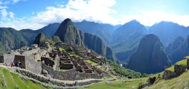 Machu Picchu 'nun Panoramik Görünümü (Dev Resim) (Birleştirilmiş ve Birleştirilmiş Resimler) (Peru)
