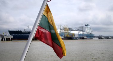 Independence gemisi, Litvanya 'nın Klaipeda limanında bulunan bir doğal gaz terminalidir.